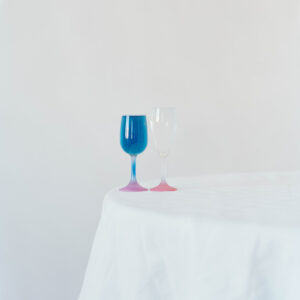 Blue (B)